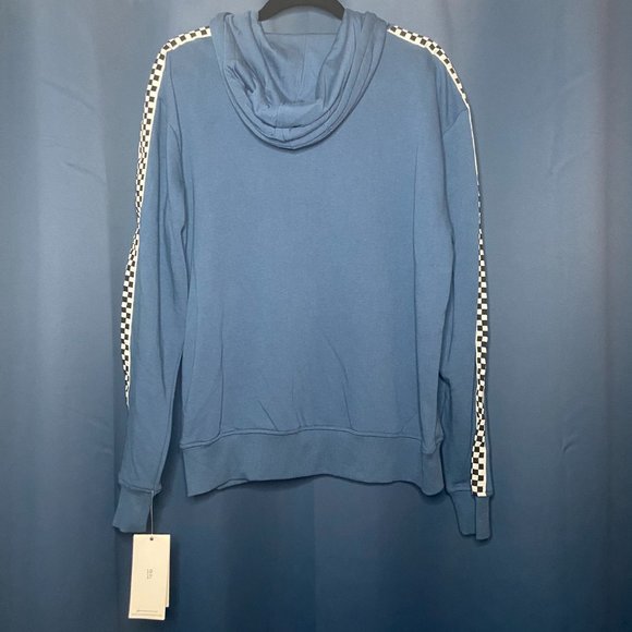 Sovereign Code Blue Sweatshirt NWT - Picture 2 of 2